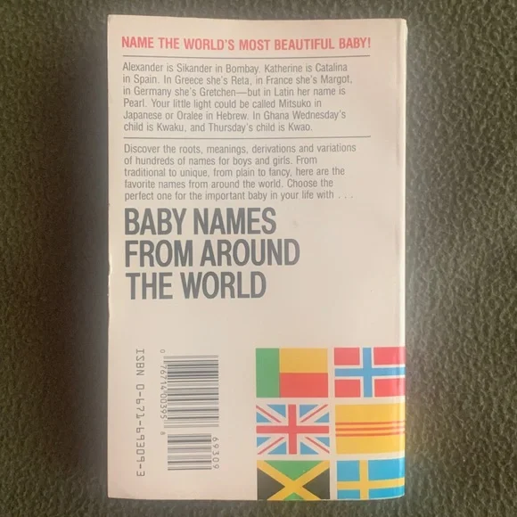 Baby Names From Around The World by Maxine Fields. 1985. Paperback. - Picture 2 of 6